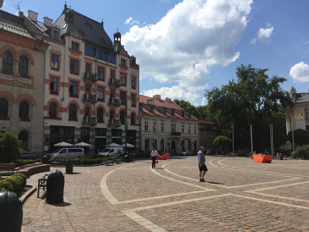 View To The Cracow Basic Διαμέρισμα Krasków Εξωτερικό φωτογραφία